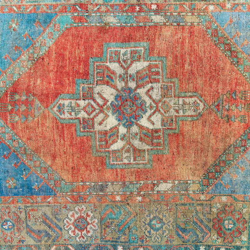 Z985 Handwoven Vintage Rug 3'7 x 5’6