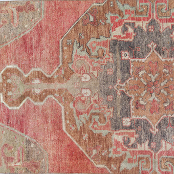 Z995 Handwoven Vintage Rug 3’2 x 8’7