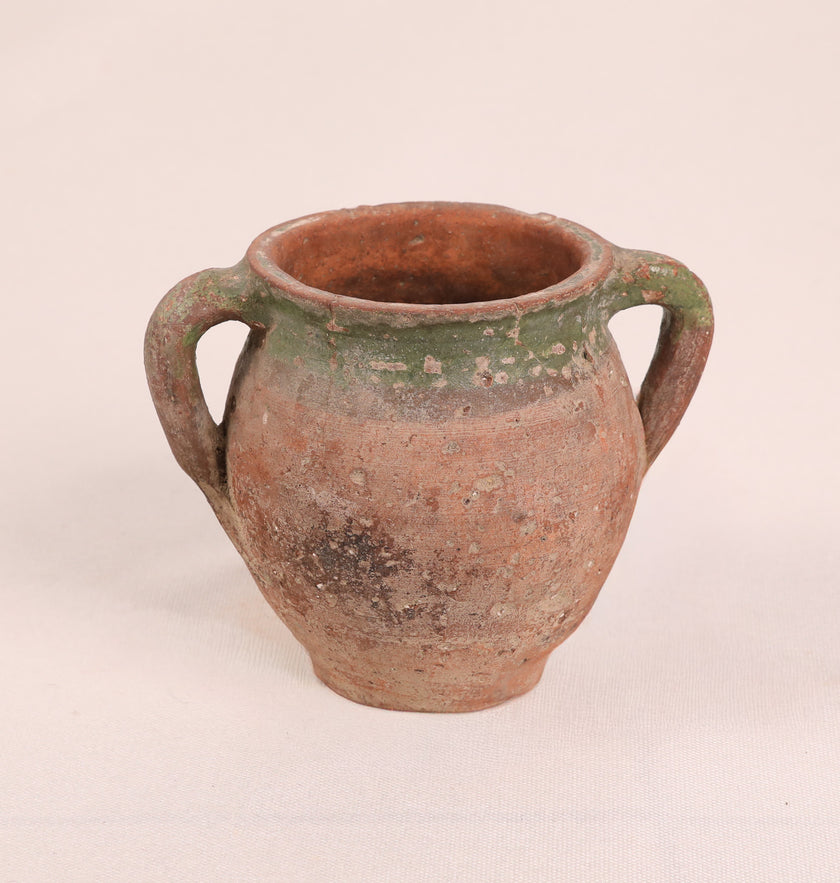 Olive Jar ZK104 (7 h x 22 c)