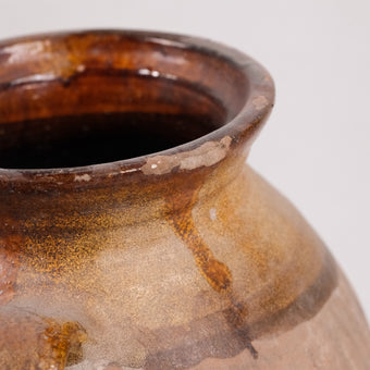 Olive Jar ZK108 (15 h x 33 c)