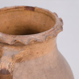 Olive Jar ZK111 (16 h x 30 c)