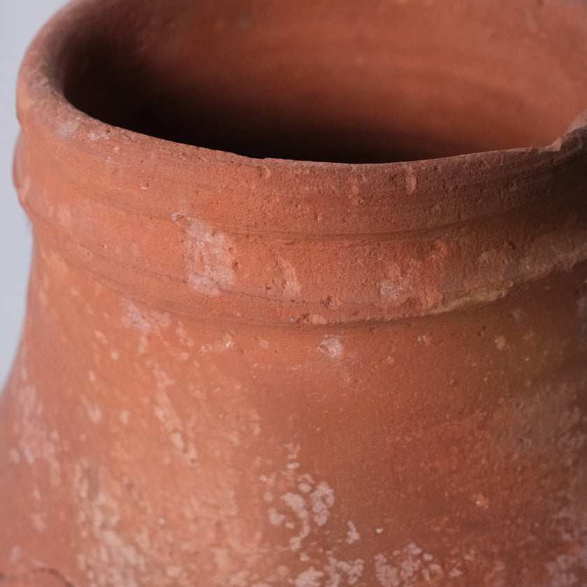 Olive Jar ZK114 (14 h x 29 c)