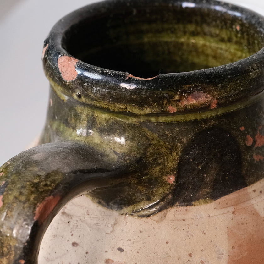 Olive Jar ZK120 (16 h x 29 c)