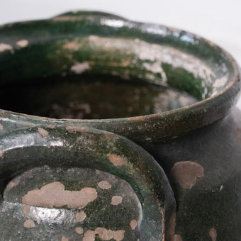 Olive Jar ZK121 (14 h x 32 c)