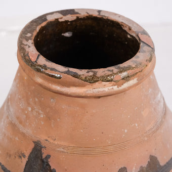 Olive Jar ZK122 (23 h x 41 c)