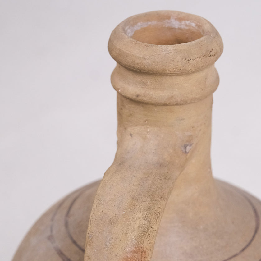Olive Jar ZK124 (15 h x 24 c)