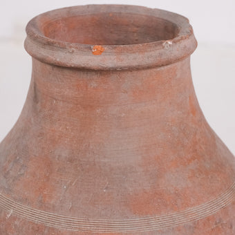 Olive Jar ZK138 (17 h x 33 c)