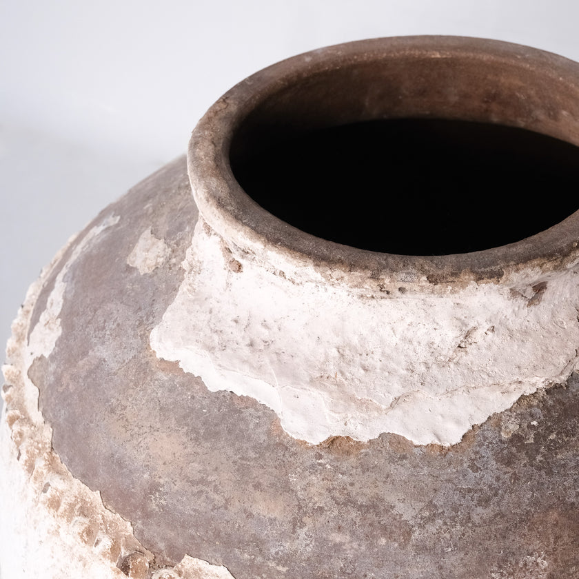 Olive Jar ZK158 (29 h x 68 c)