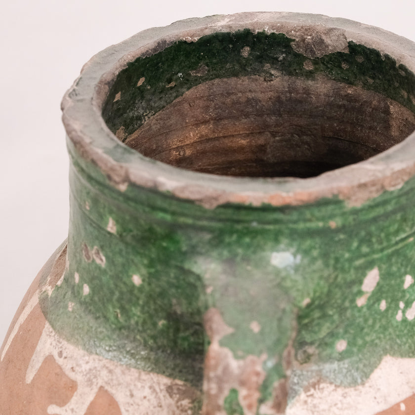 Olive Jar ZK174 (15 h x 30 c)
