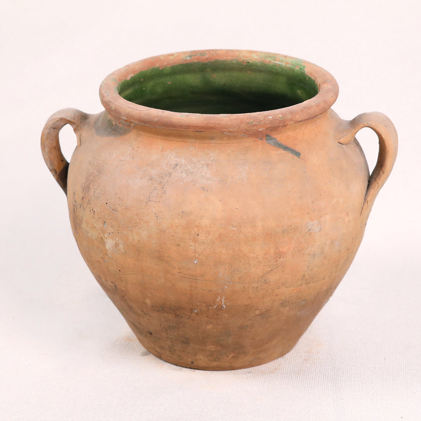 Olive Jar ZK186 (12 h x 22 c)