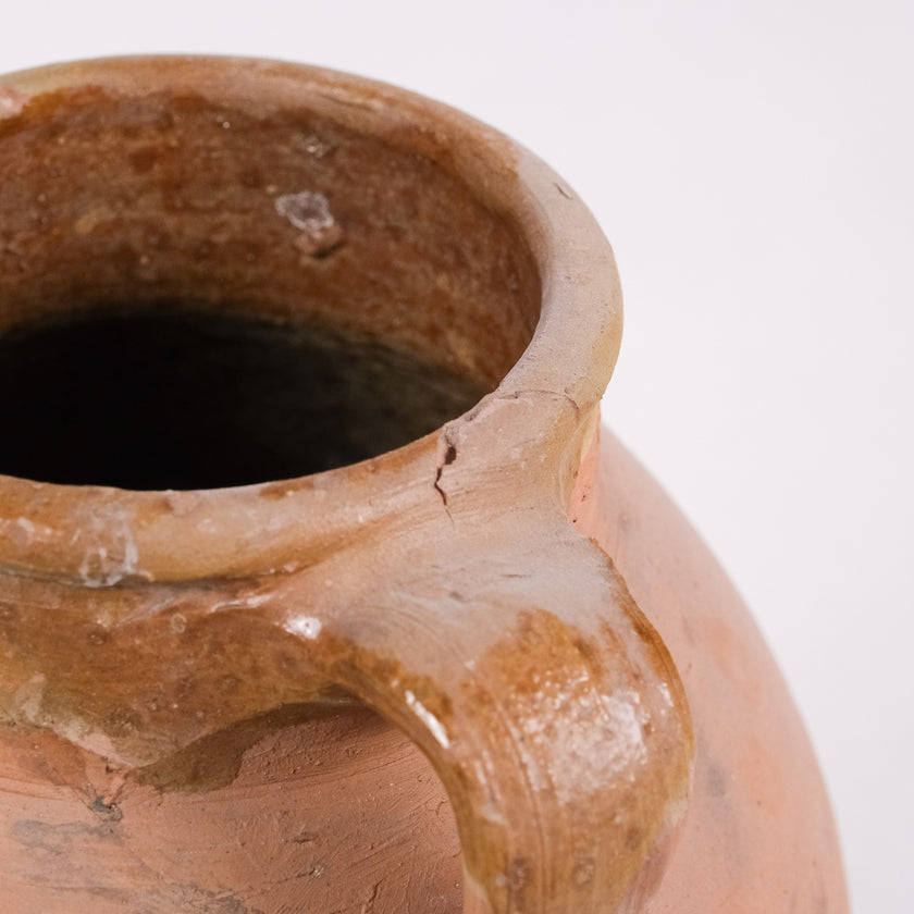 Olive Jar ZK192 (17 h x 33 c)