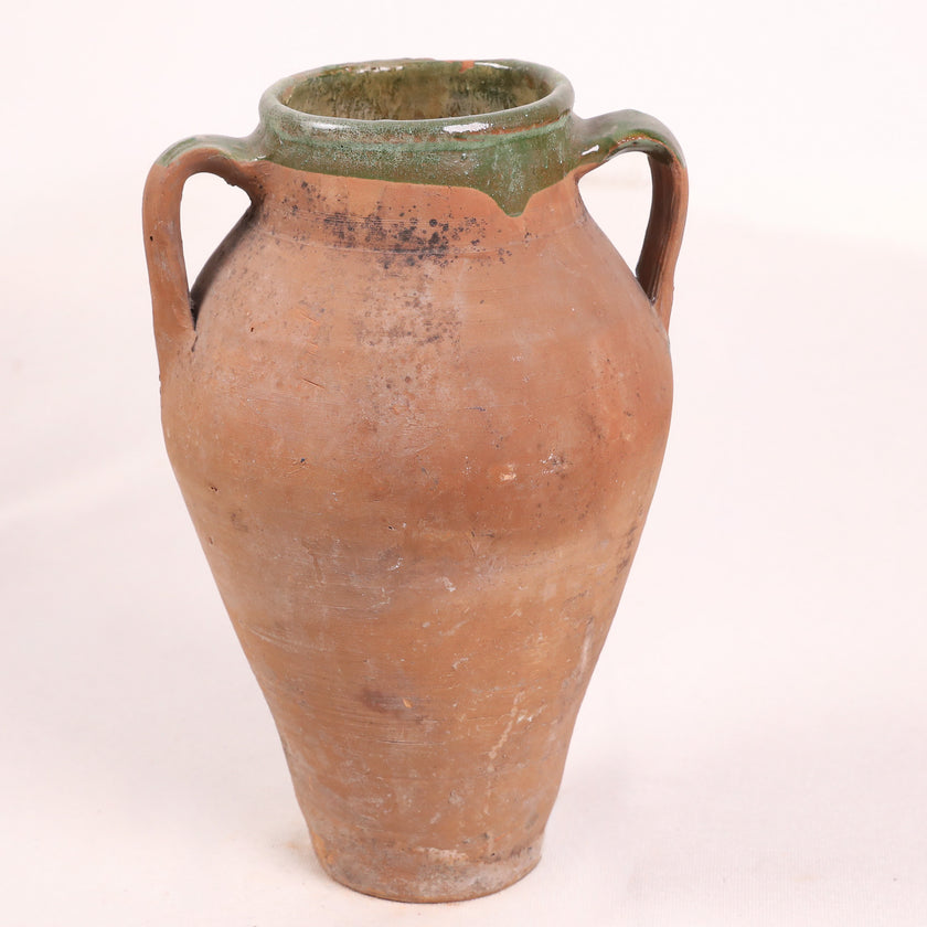 Olive Jar ZK193 (16 h x 31 c)