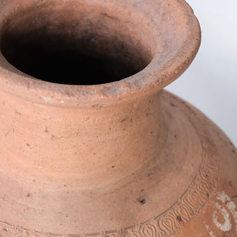 Olive Jar ZK220 (22 h x 47 c)