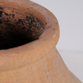 Olive Jar ZK232 (27 h x 52 c)