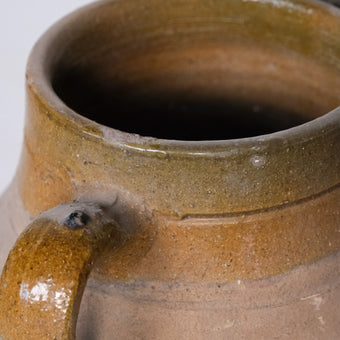 Olive Jar ZK236 (15  h x 32 c)