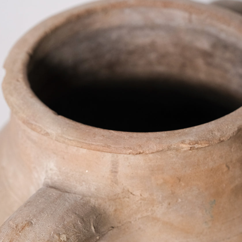 Olive Jar ZK245 (15 h x 35 c)