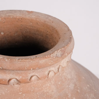 Olive Jar ZK251 (27 h x 61 c)