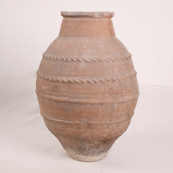 Olive Jar ZK252 (24 h x 52 c)