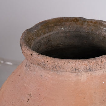 Olive Jar ZK261 (31 h x 76 c)