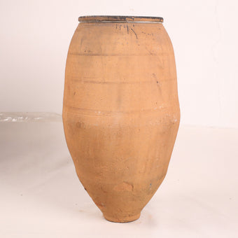 Olive Jar ZK267 (27 h x 47 c)