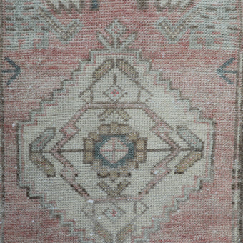 ZM101 Handwoven Vintage Rug 1’5x3’2