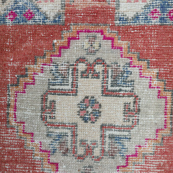 ZM109 Handwoven Vintage Rug 1’7x3’2
