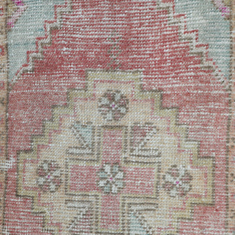 ZM118 Handwoven Vintage Rug 1’7x3'2