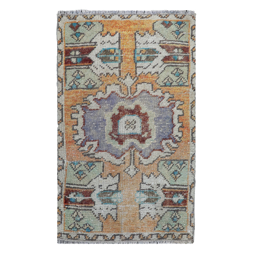 ZM121 Handwoven Vintage Rug 1’6x2'6