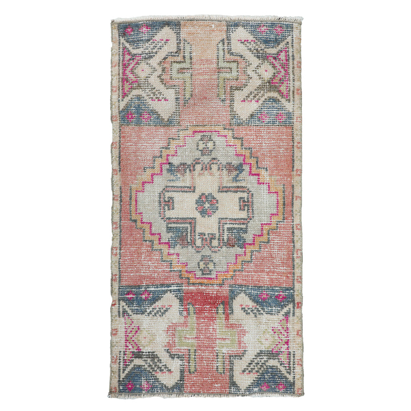 ZM130 Handwoven Vintage Rug 1’7x3