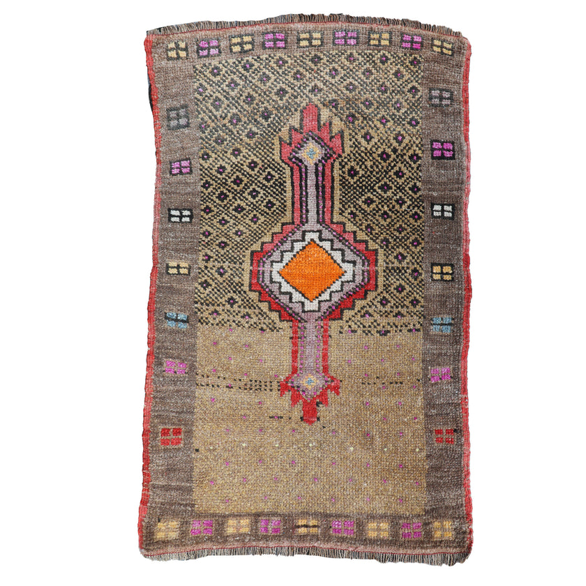 ZM133 Handwoven Vintage Rug 1’9x2’11