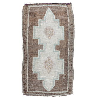 ZM137 Handwoven Vintage Rug 1’6x2'8
