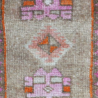 ZM138 Handwoven Vintage Rug 1’3x2’6