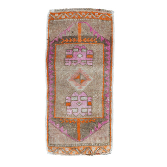 ZM138 Handwoven Vintage Rug 1’3x2’6