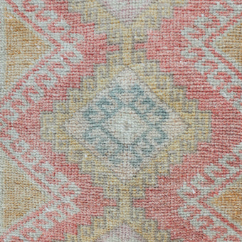 ZM140 Handwoven Vintage Rug 1’4x2’8