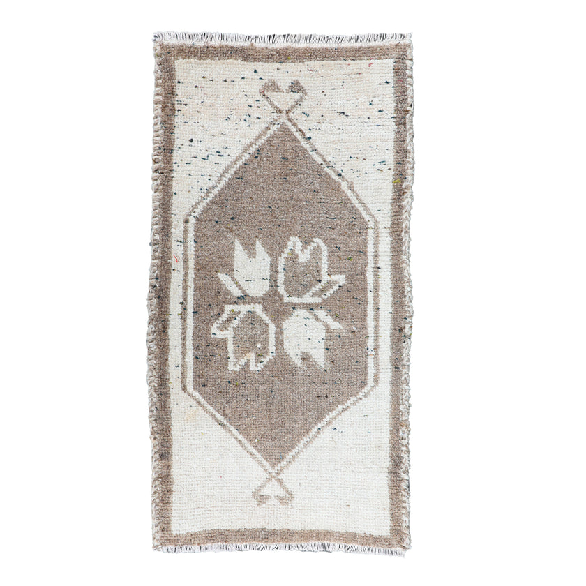 ZM143 Handwoven Vintage Rug 1’8x3'3