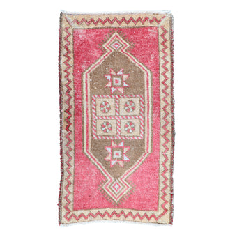 ZM145 Handwoven Vintage Rug 1’9x3’3