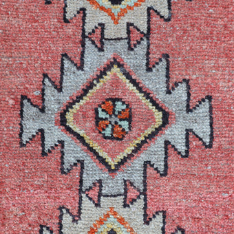 ZM154 Handwoven Vintage Rug 1’9x3'2
