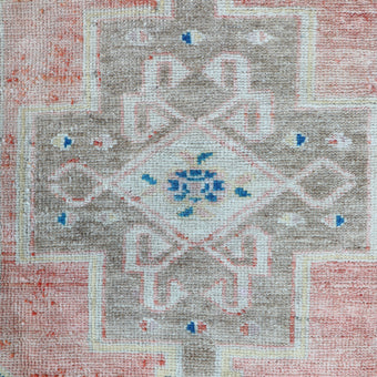 ZM173 Handwoven Vintage Rug 1’8x2'9