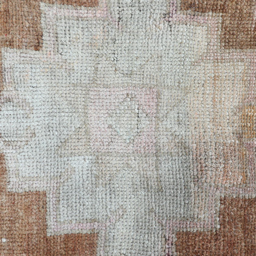ON HOLD ZM188 Handwoven Vintage Rug 1’11x2’10