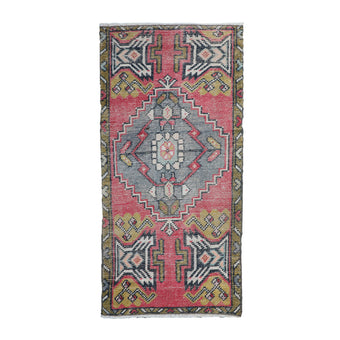 ZM195 Handwoven Vintage Rug 1’8x3'4