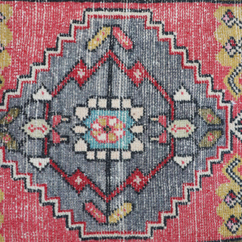 ZM206 Handwoven Vintage Rug 1’8x3'4