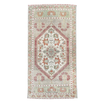 MB225 Handwoven Vintage Rug 1’10x3’7
