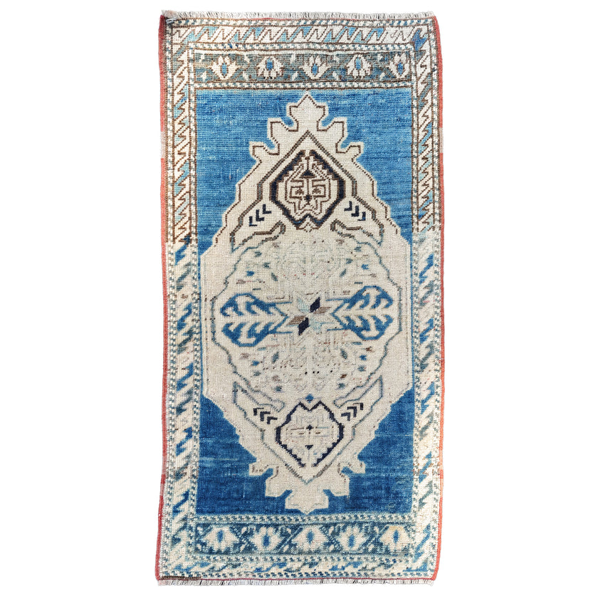 MB227 Handwoven Vintage Rug 1'10x3'4