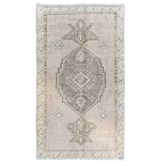 MB228 Handwoven Vintage Rug 1'11x3'4