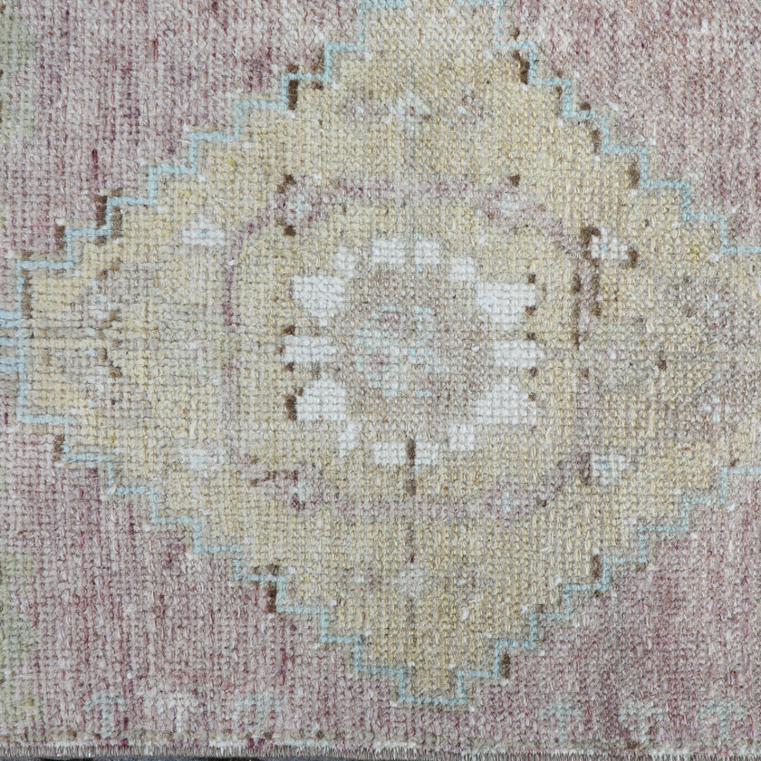 ZM231 Handwoven Vintage Rug 1’4x2'11