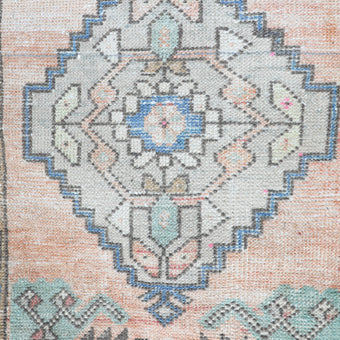 ZM238 Handwoven Vintage Rug 1’8x3’4