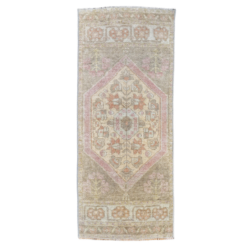 MB238 Handwoven Vintage Rug 1’7x3'9