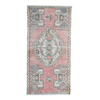 ZM277 Handwoven Vintage Rug 1’6x3'1