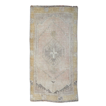 ZM305 Handwoven Vintage Rug 1’6 x 3'1