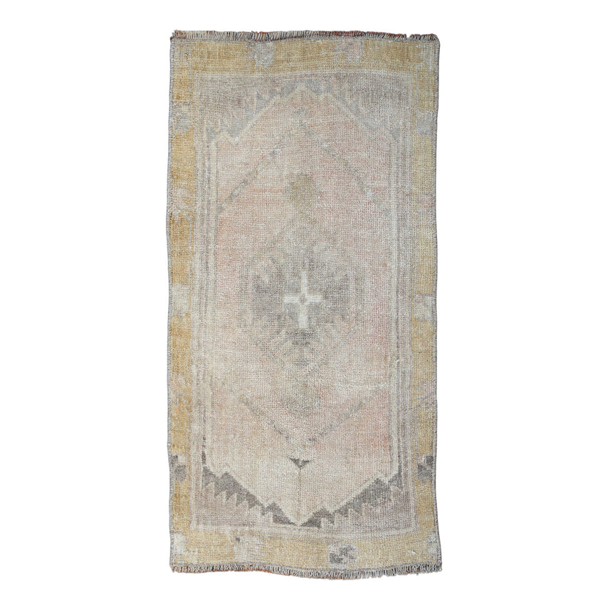 ZM305 Handwoven Vintage Rug 1’6 x 3'1